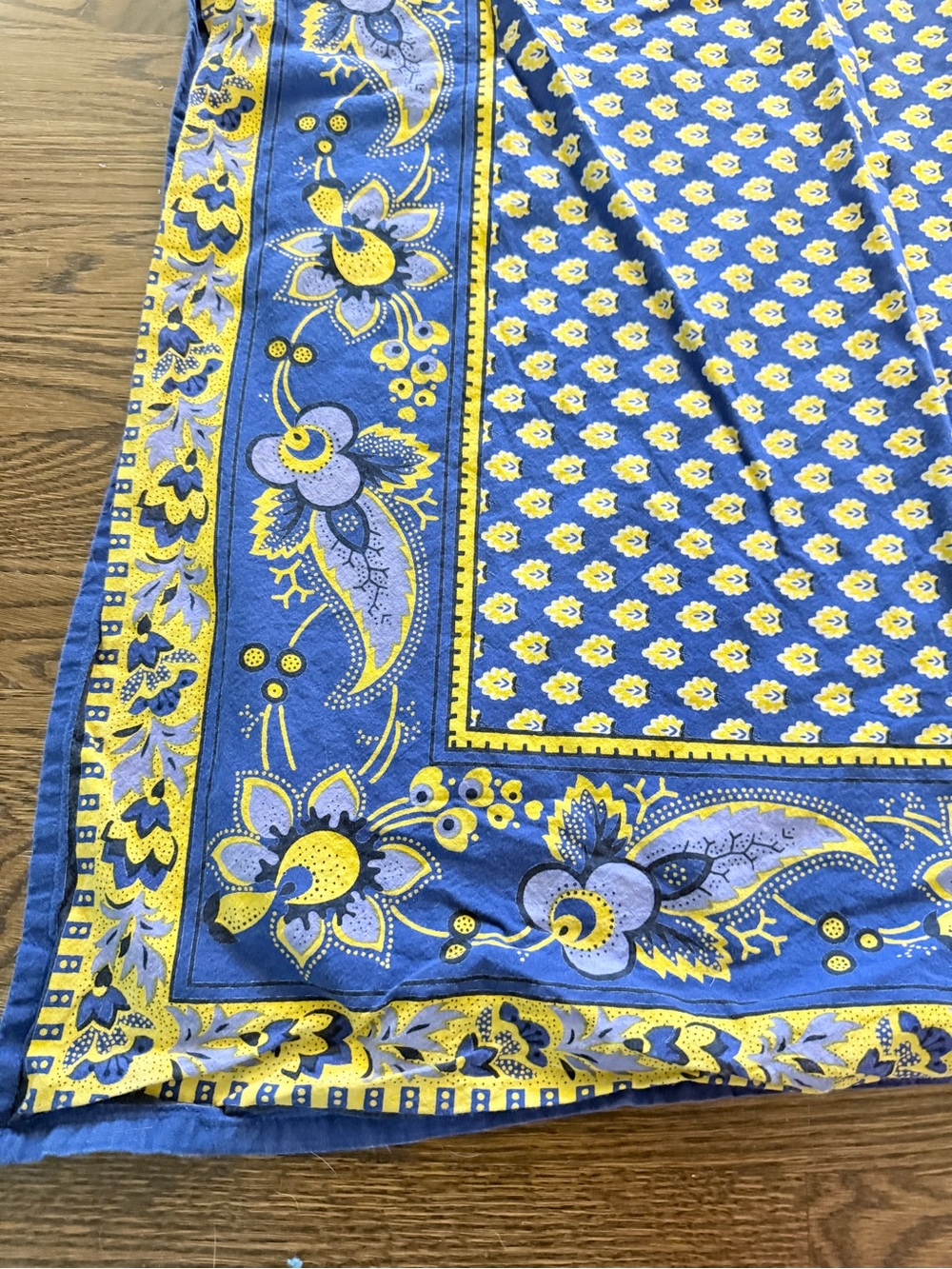 Williams Sonoma Cotton Tablecloth Blue Yellow Marseille Provincial 68x84